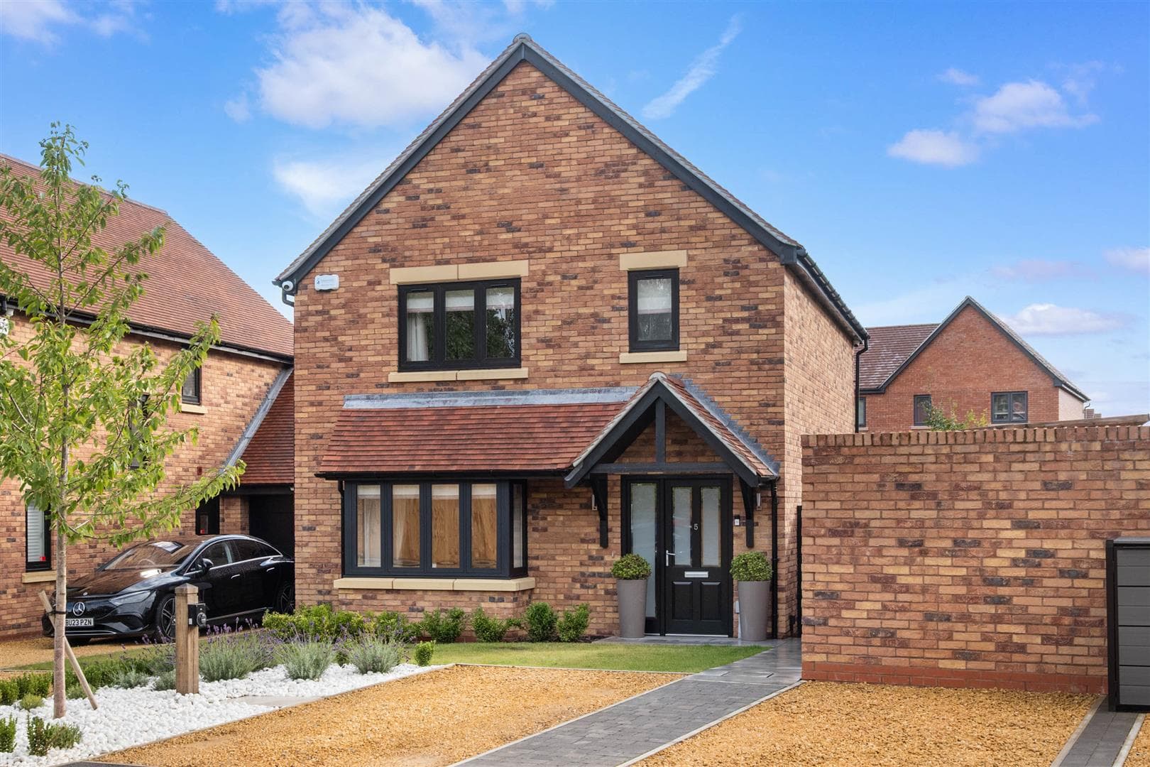 Loxley Road, Stratford-Upon-Avon, CV37 7FW