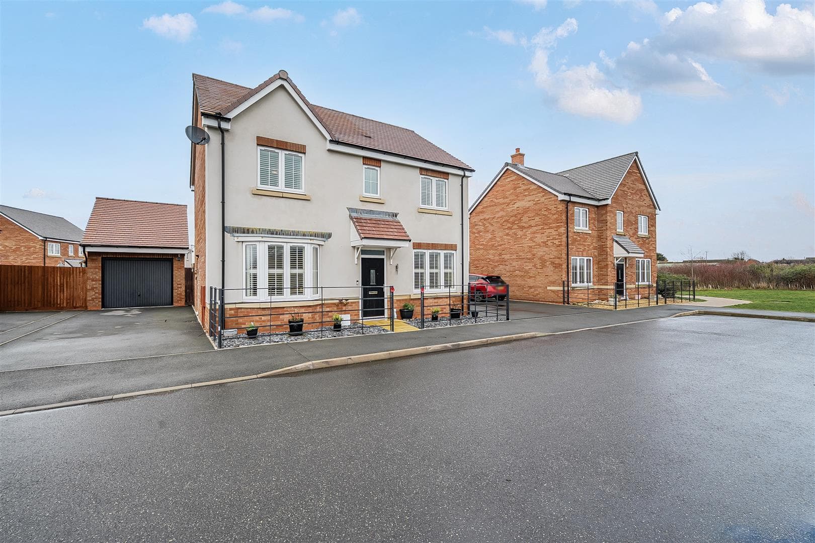 Corfield Drive, Lower Quinton, Stratford-Upon-Avon, CV37 8TL