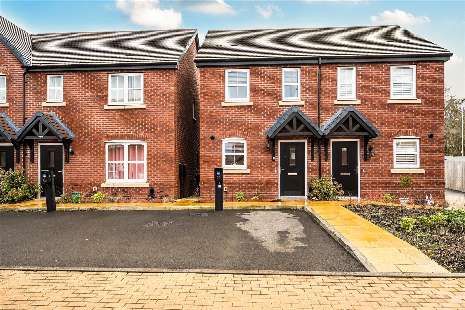 Windhover Road, Stratford-Upon-Avon, CV37 7FY