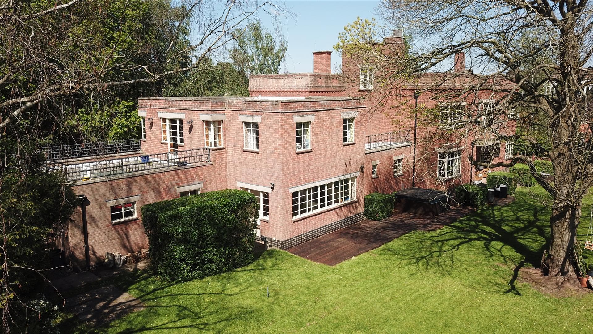 Avenue Road, Stratford-Upon-Avon, CV37 6UN