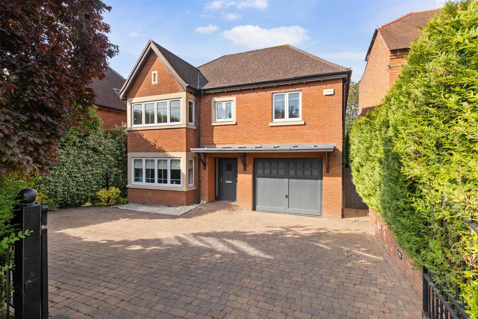 Loxley Road, Stratford-upon-Avon, CV37 7DP
