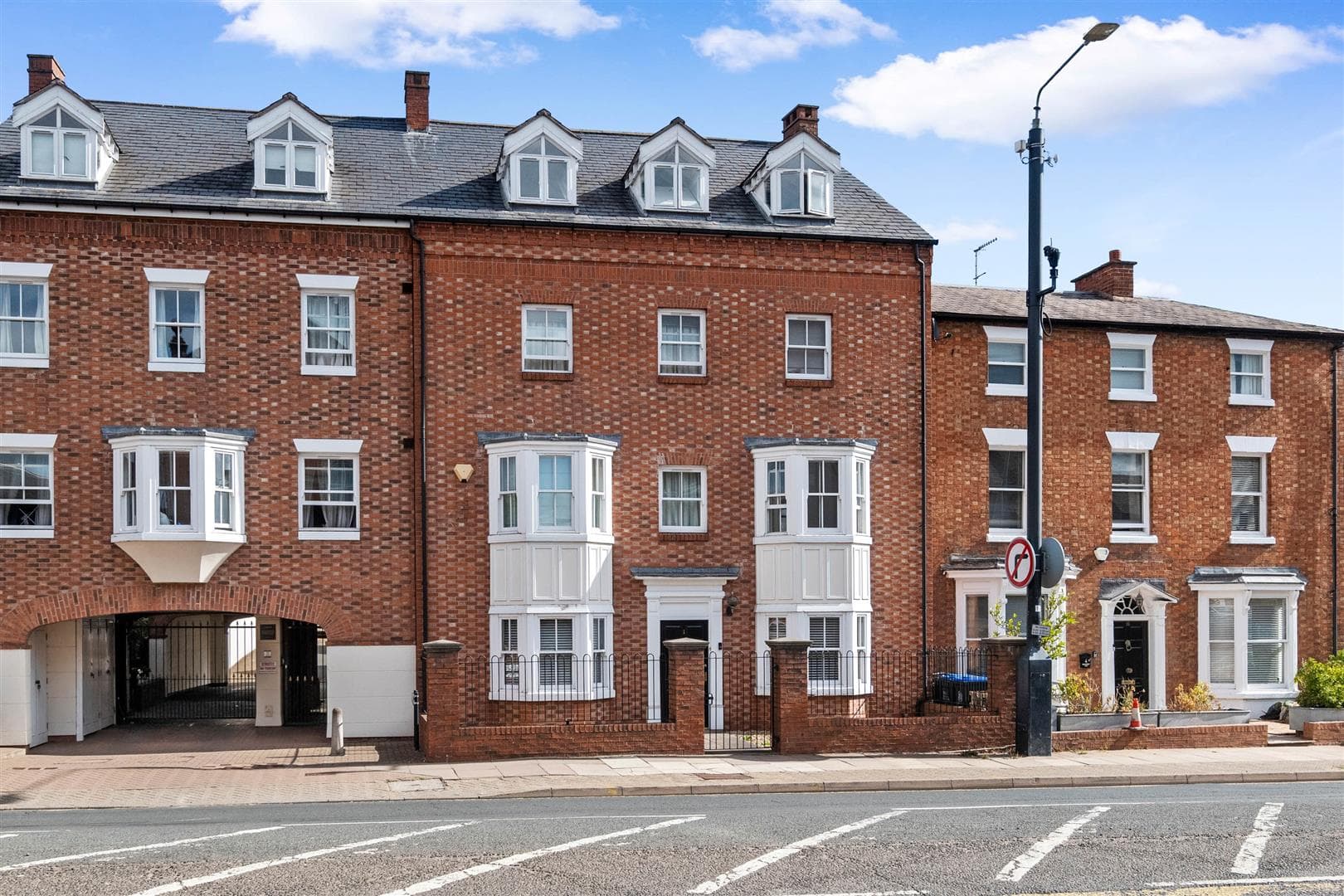 Guild Street, Stratford-Upon-Avon, CV37 6RA