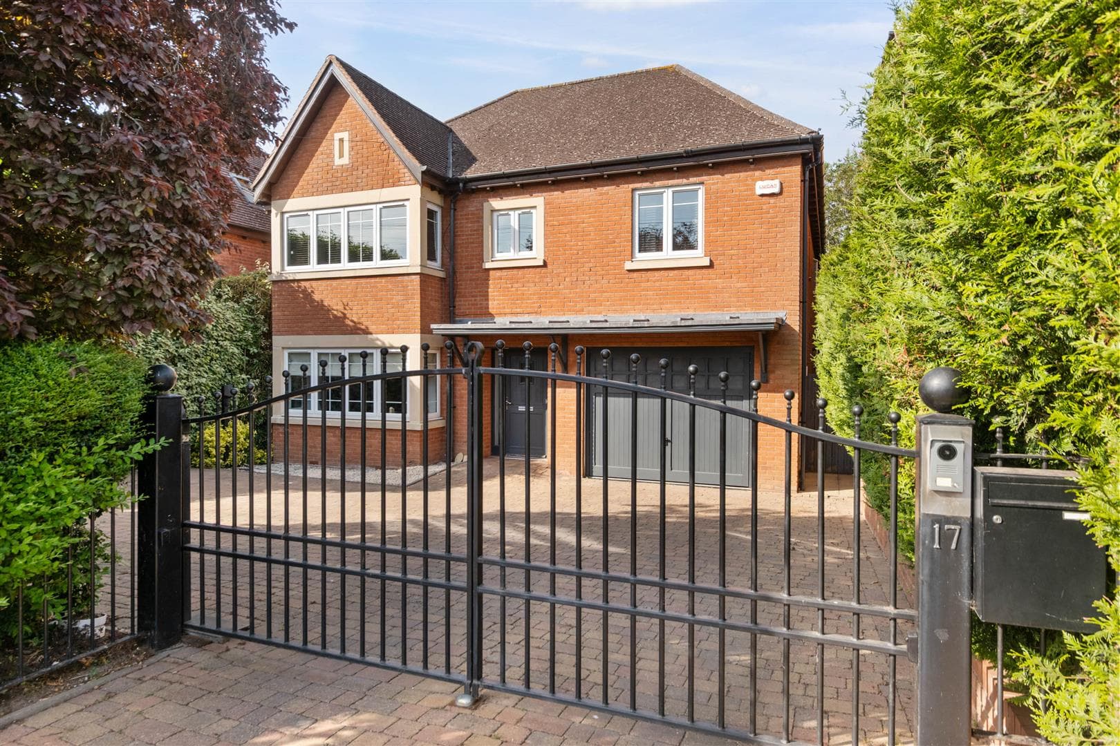 Loxley Road, Stratford-upon-Avon, CV37 7DP