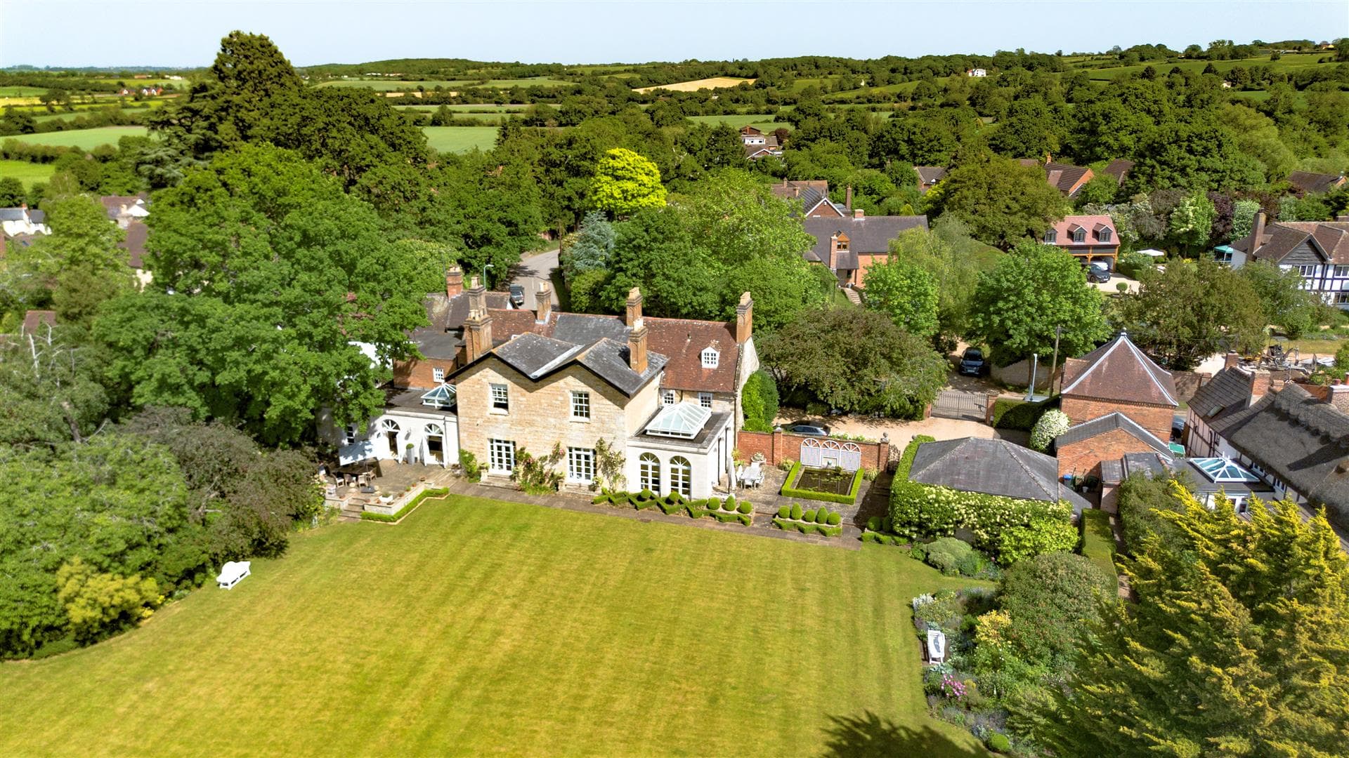 Moreton Morrell, Warwick, Warwickshire, CV35 9AR